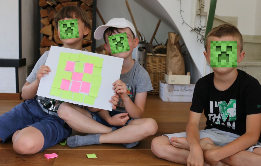 Anniversaire Minecraft: faire un portrait pixelise en Post-it